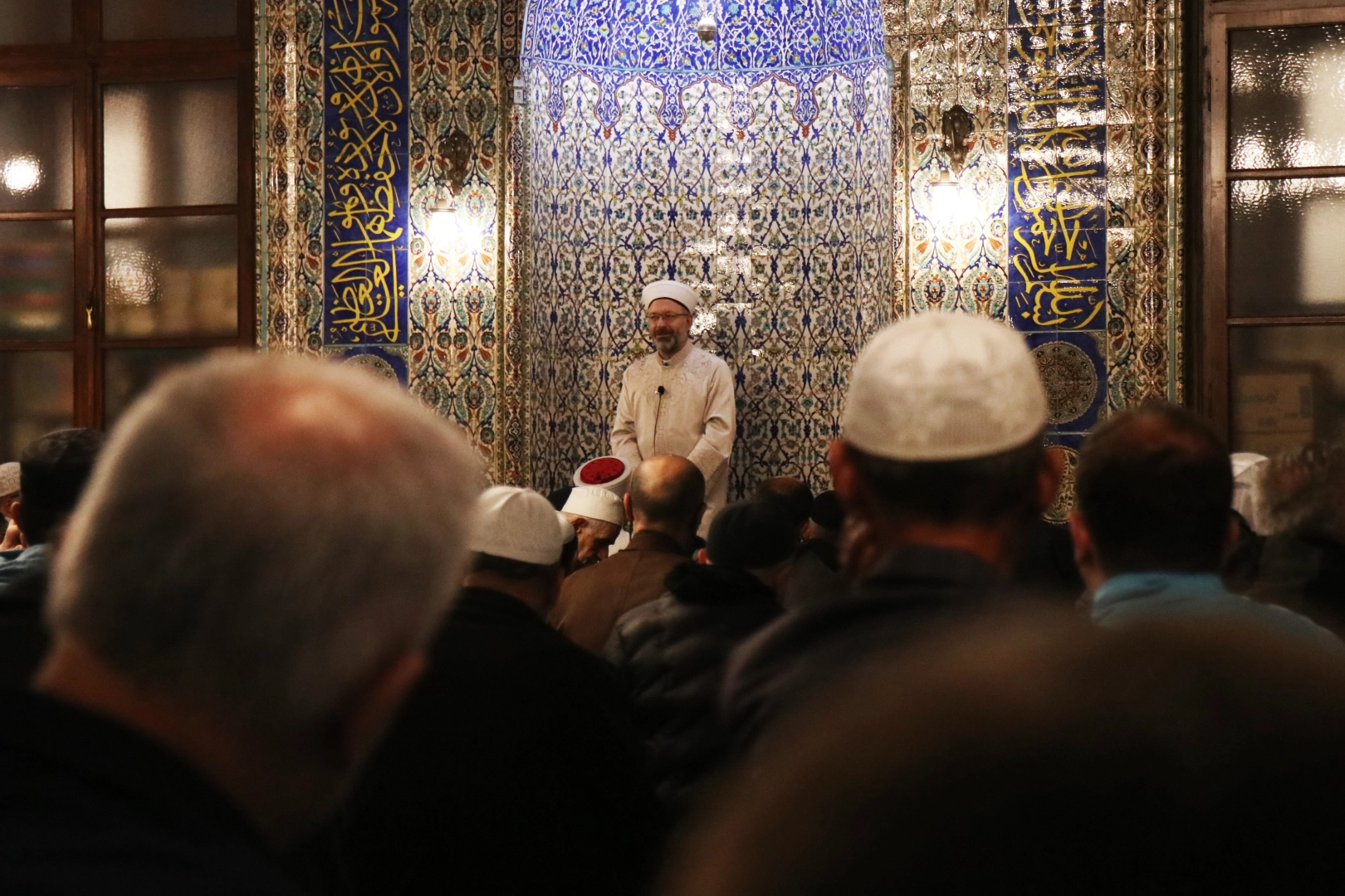 Diyanet İşleri Başkanı Erbaş, son teravih namazını kıldırdı