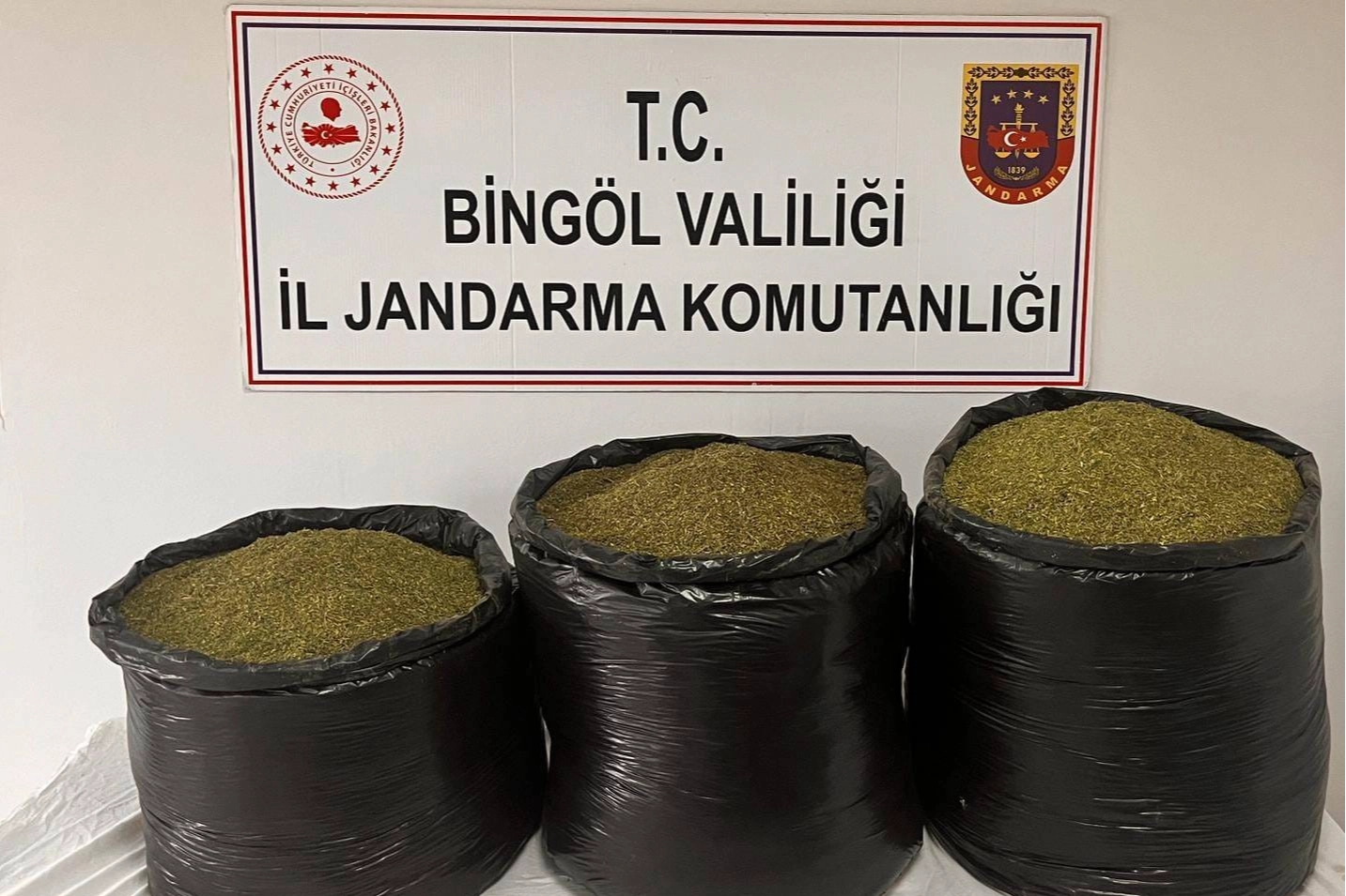 Bingöl'de uyuşturucu operasyonu haberinin görseli