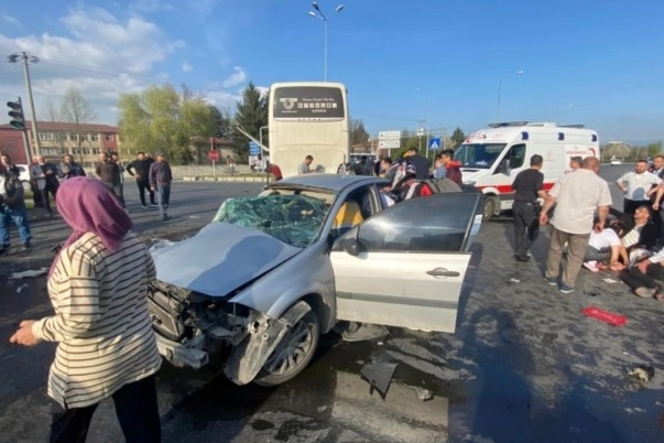 Tekirdağ’da bayram günü kaza! Çok sayıda yaralı var