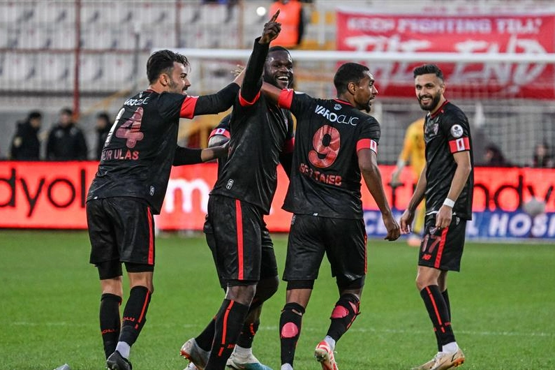TFF 1. Lig heyecanı devam ediyor: Boluspor - Ümraniyespor maçı ne zaman, hangi kanalda? haberinin görseli