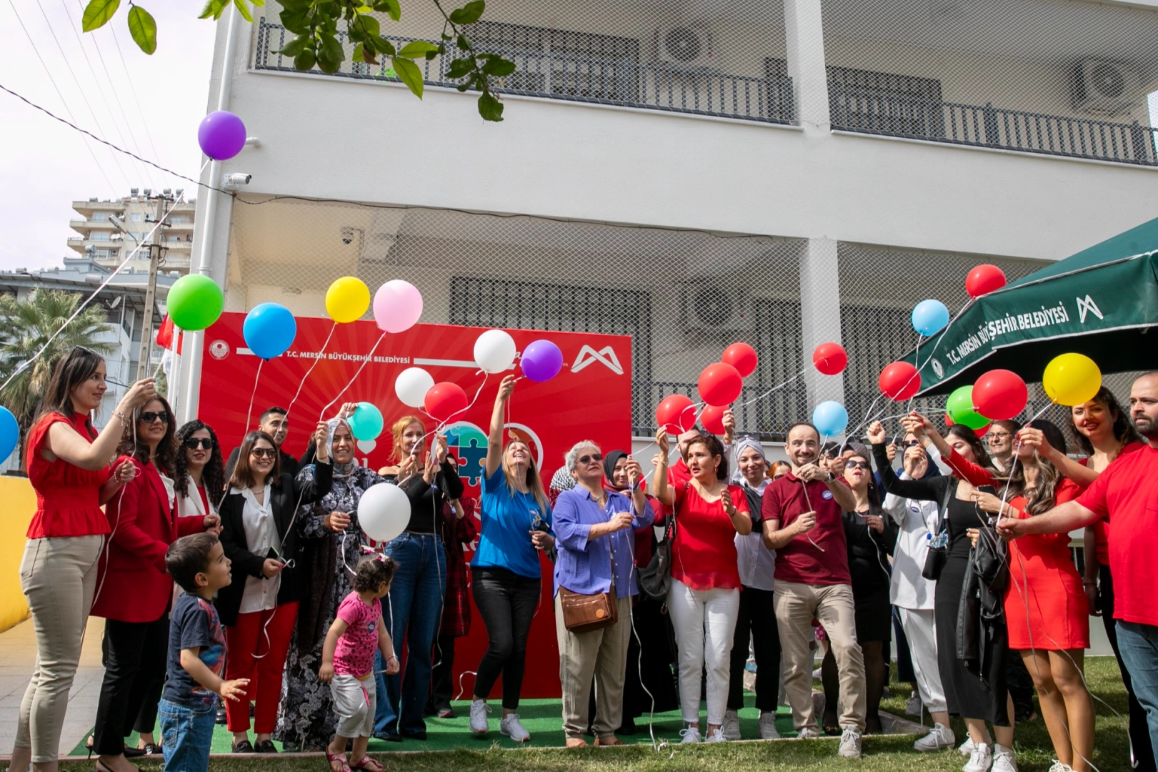 Mersin'de 'Otizm Farkındalık Günü' etkinliği düzenlendi