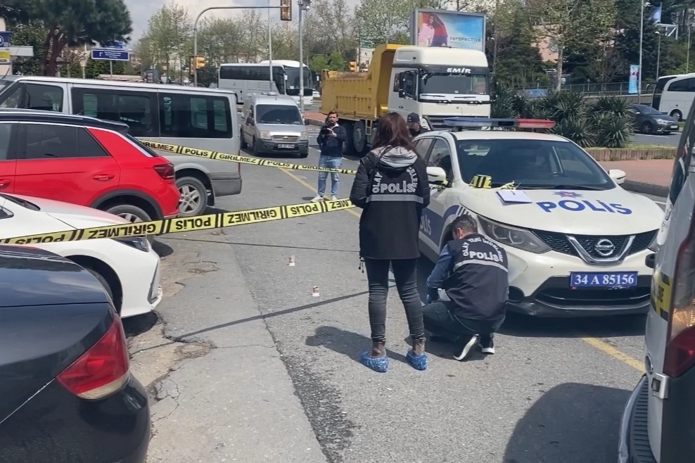 İstanbul'da tost kavgası: Müşteri hesap ödemek istemeyince bacağından vuruldu haberinin görseli