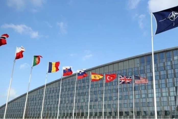 NATO'dan İran'ın İsrail'e düzenlediği saldırı sonrası açıklama haberinin görseli