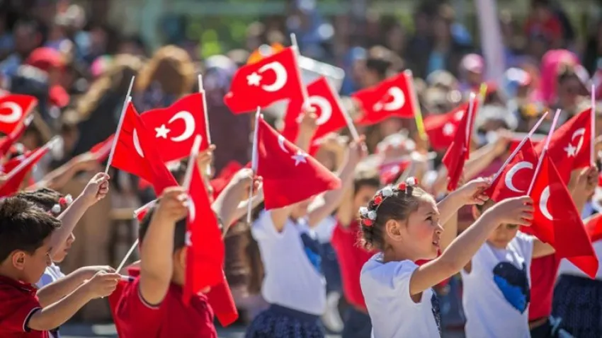 23 NİSAN OKULLAR TATİL Mİ