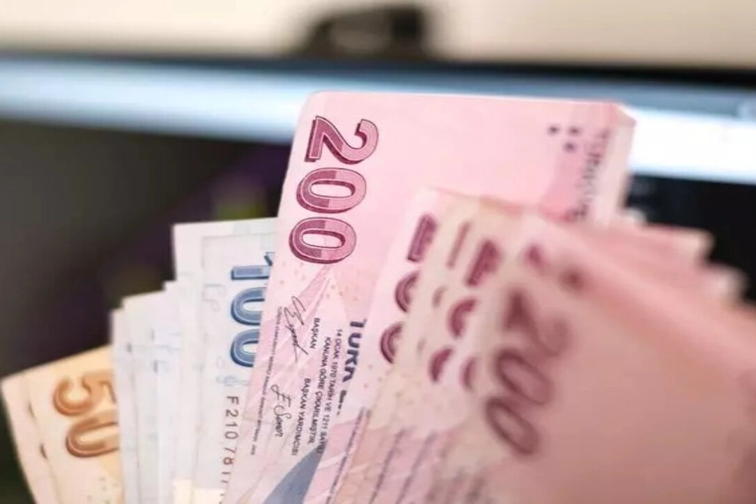 E Devlet’ten yardım parası şipsak hesaplara aktarılıyor! PTT ödeme dağıtıyor
