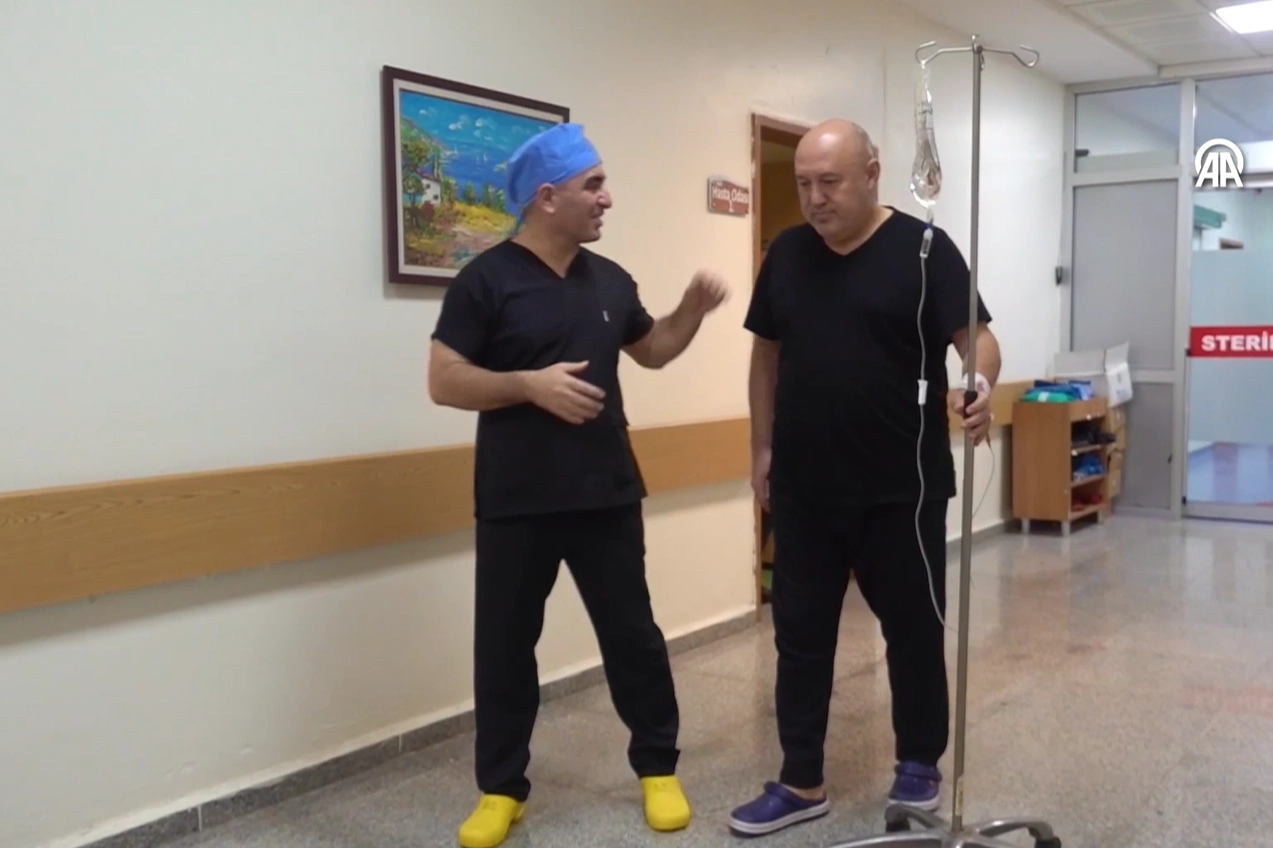 İki yıldır yeme içme güçlüğü yaşayan hasta sağlığına kavuştu haberinin görseli