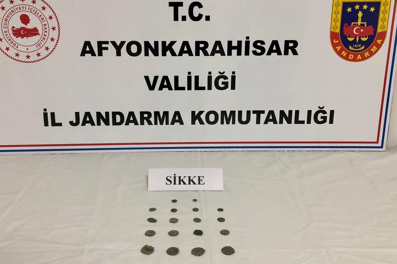 Jandarma’dan tarihi eser kaçakçılarına dev operasyon! haberinin görseli