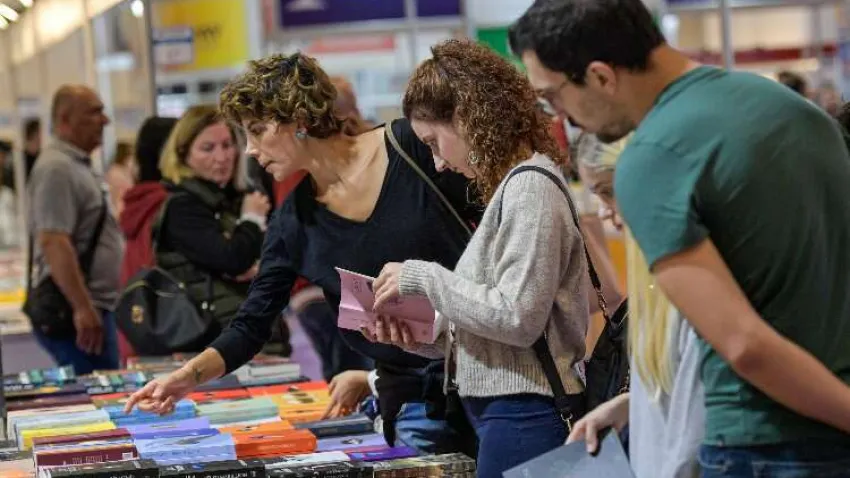 İzmir kitap fuarı