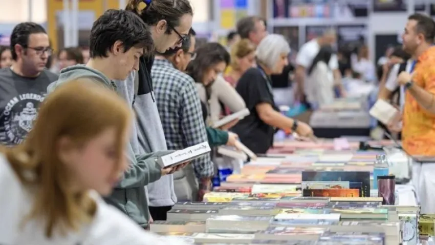 İzmir kitap fuarı