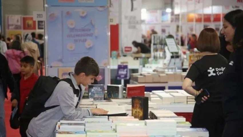 İzmir kitap fuarı