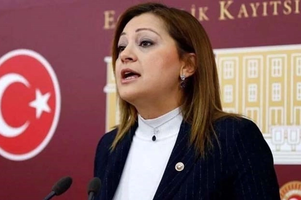 AK Parti’den CHP’ye geçmişti : Afyonkarahisar Belediyesi’nde böcek skandalı! haberinin görseli