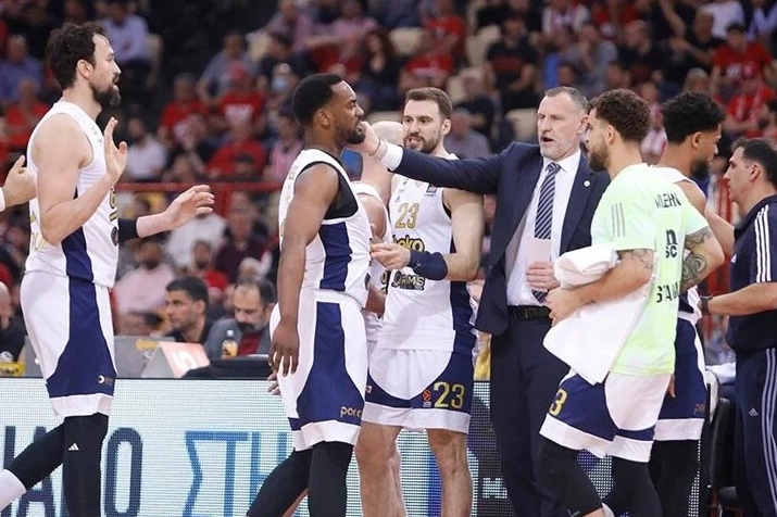 Fenerbahçe'nin  Avrupa Ligi play-off'unda Monaco fikstürü belli oldu haberinin görseli