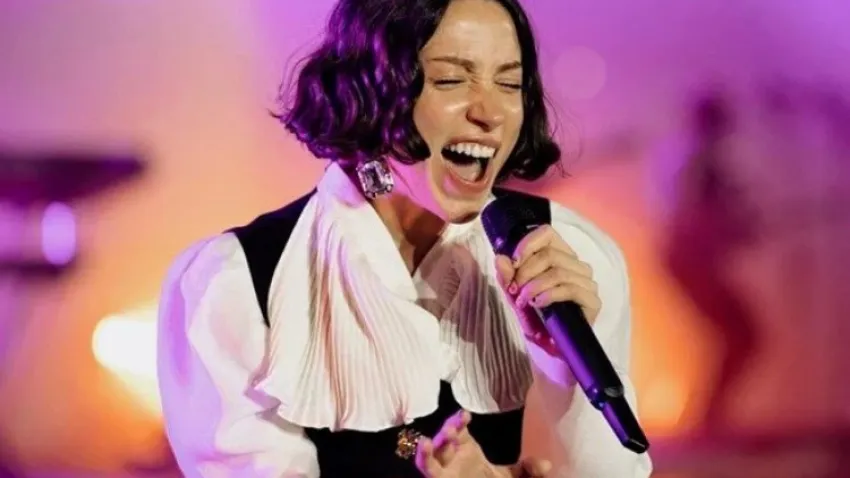 zeynep bastık 