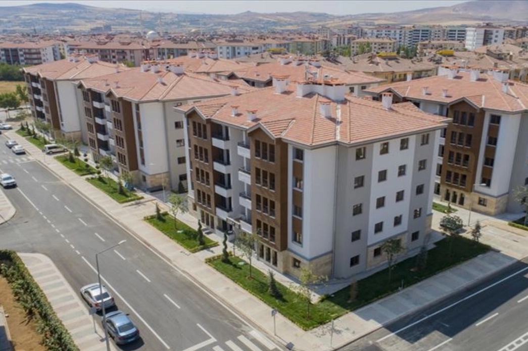 Patır patır ev sahibi yapacak şans duyuruldu! Aylık 7.417 TL ödemeniz yeterli haberinin görseli