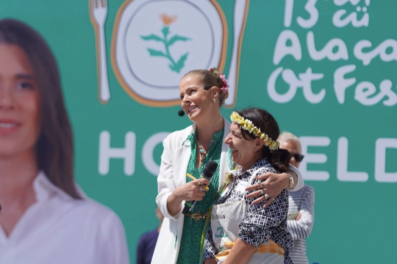 13. Alaçatı Ot Festivali finalinde yemekler yarıştı