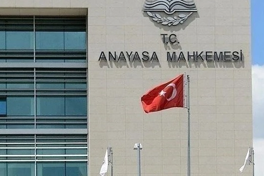 CHP'den Anayasa Mahkemesi'ne başvuru haberinin görseli