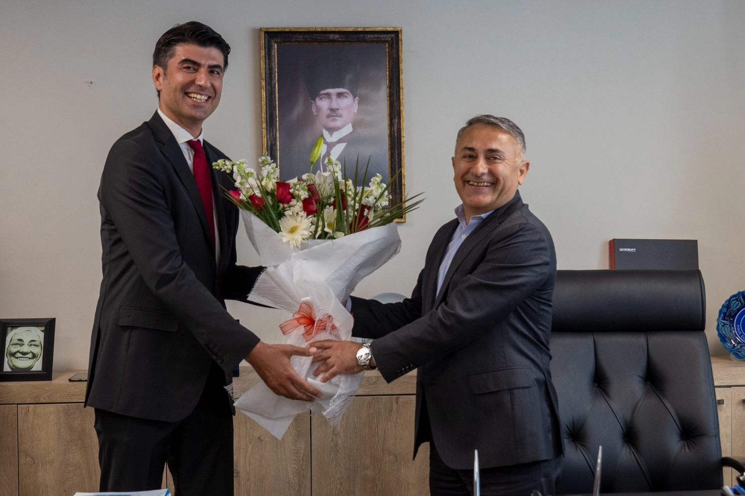 İZSU Genel Müdürlüğü’nde bayrak değişimi haberinin görseli