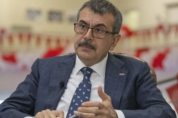 Bakan Yusuf Tekin, öğretmenlere yönelik şiddet olaylarını kınadı haberinin görseli