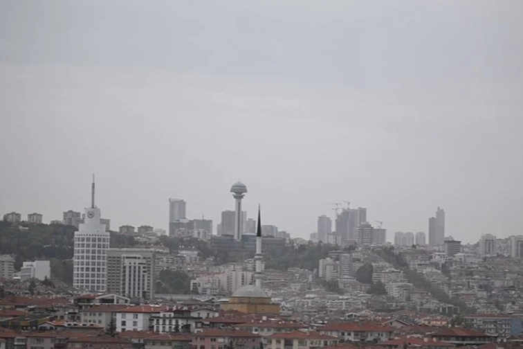 Uzmanlardan çöl tozuna karşı maske önerisi