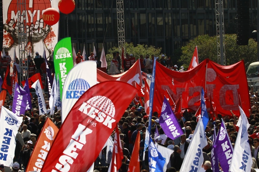 İnsan Hakları Derneği: Taksim yasağı kaldırılsın! haberinin görseli