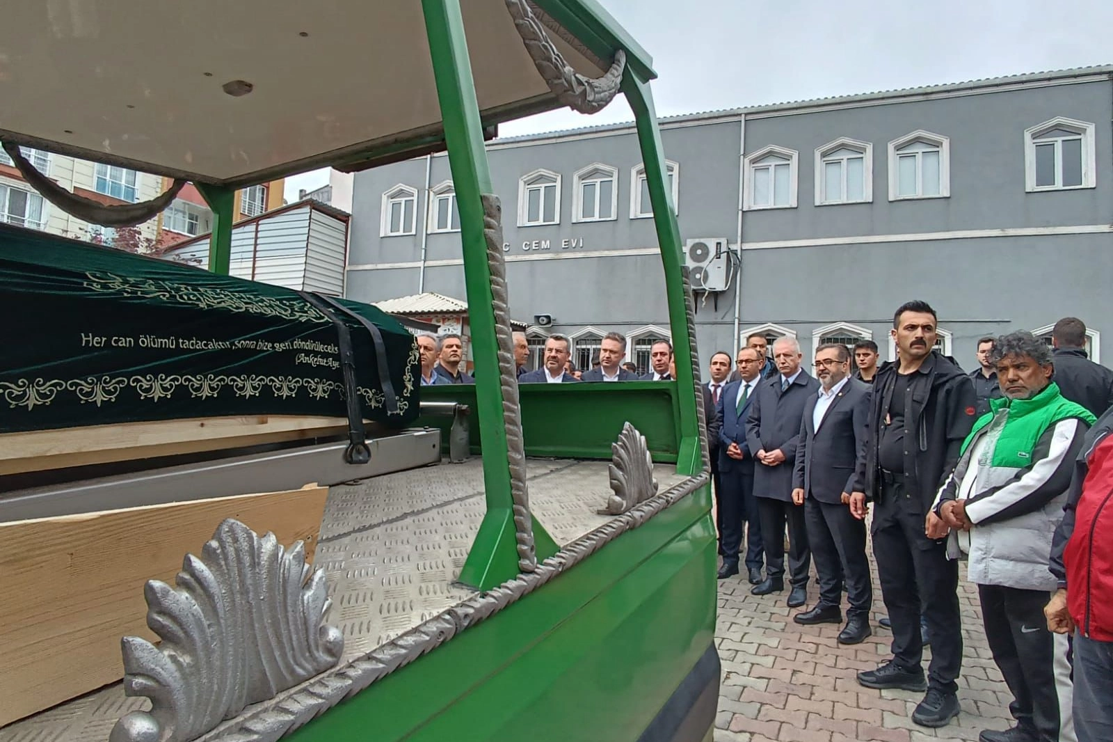 Su birikintisine düşen minik Eda Nur'a acı veda haberinin görseli