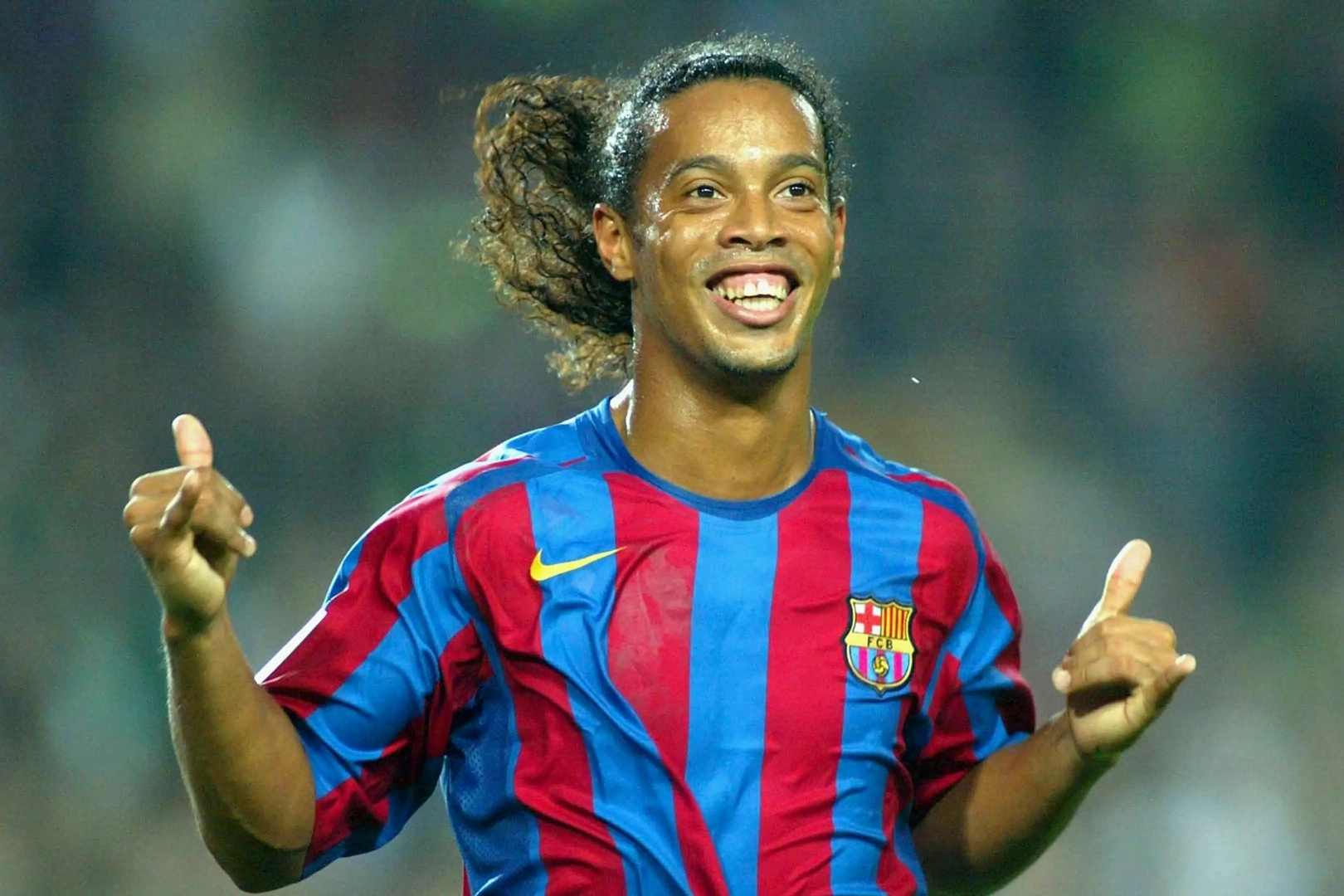 Samba’nın Büyücüsü Ronaldinho kimdir? Ronaldinho aylık ne kadar kazanıyor? haberinin görseli