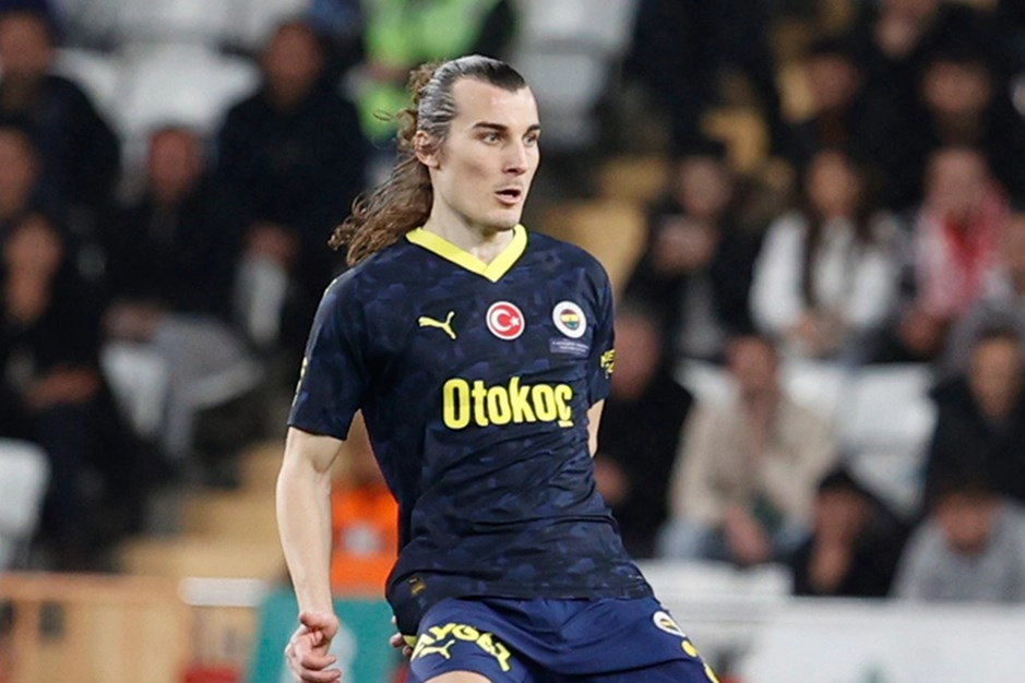 1. Lig'den yurt dışına transfer olan ilk futbolcu Çağlar Söyüncü kimdir? Çağlar Söyüncü ne kadar maaş alıyor?