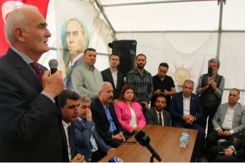 AK Parti'li Yusuf Ziya Yılmaz'ın deprem sözleri olay oldu: Rabbim öyle uygun gördü. Onun ilahi kararı haberinin görseli