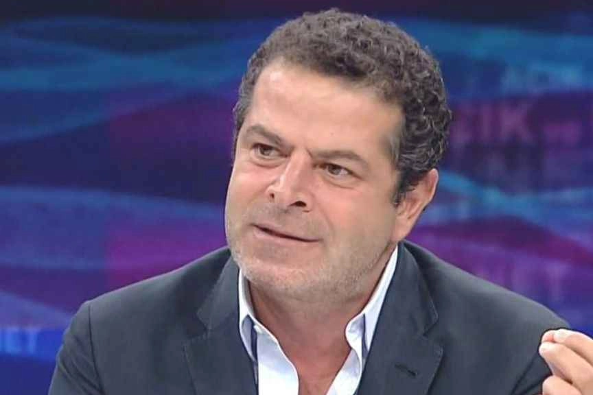 Cüneyt Özdemir'den mesir macunu yorumu:  İnsanın aklına çok tuhaf espriler geliyor...  Ne demek istiyorsunuz. Hani her şey mi bitti? haberinin görseli