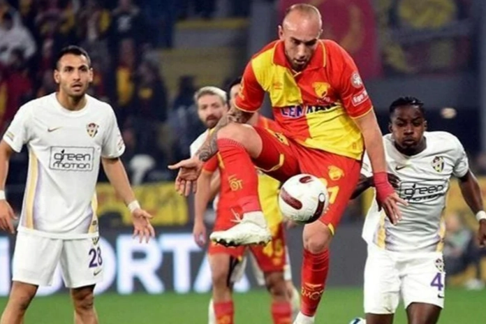 Futbolseverlerin beklediği Eyüpspor - Göztepe maçı ne zaman oynanacak? haberinin görseli