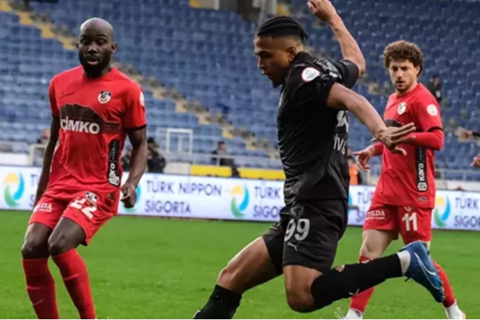 Futbolseverlerin sabırsızlıkla beklediği Gaziantep FK - Hatayspor maçı ne zaman ve saat kaçta? haberinin görseli