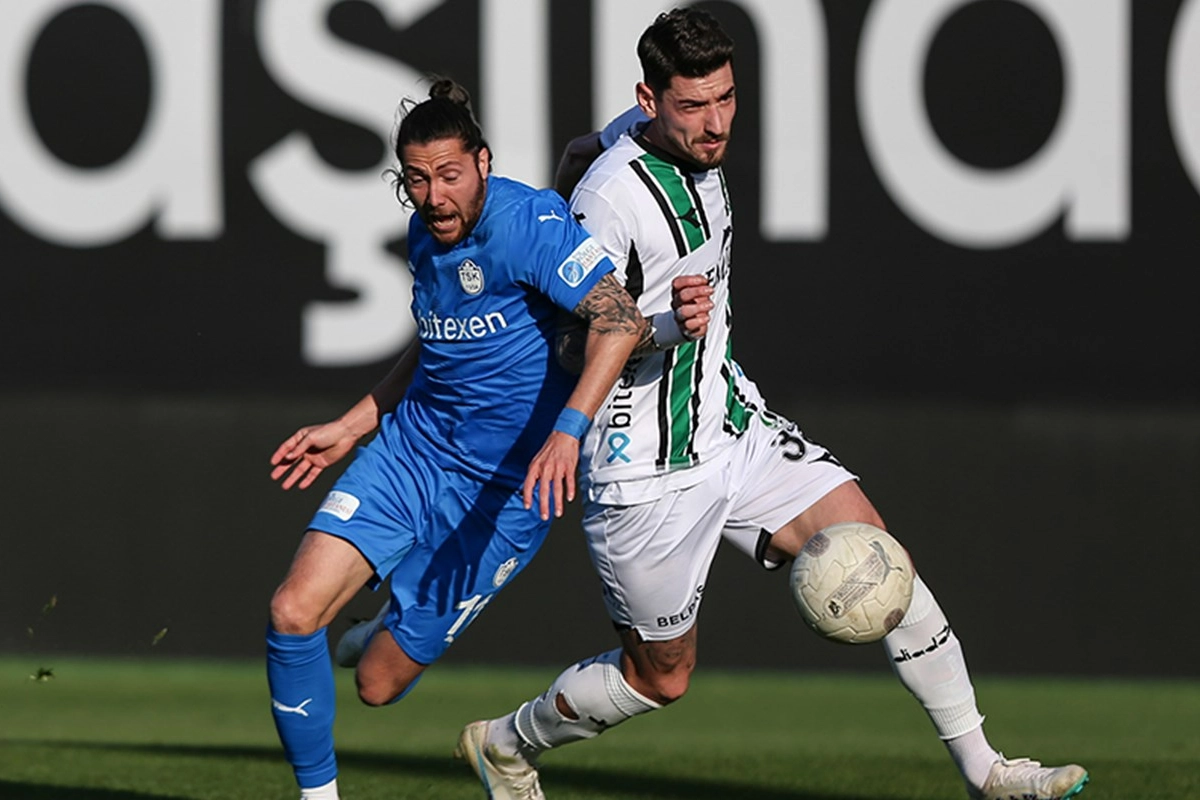 Sakaryaspor - Tuzlaspor maçı ne zaman ve saat kaçta? Hangi kanalda yayınlanacak? haberinin görseli
