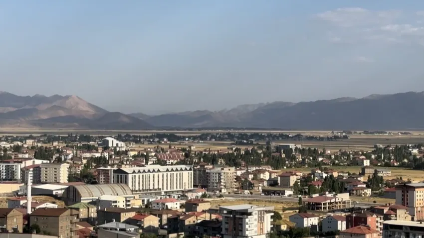 Hakkari fay zonunda deprem ihtimali : Türkiye'ye sınır il ve ilçelerde yıkım yaşanabilir