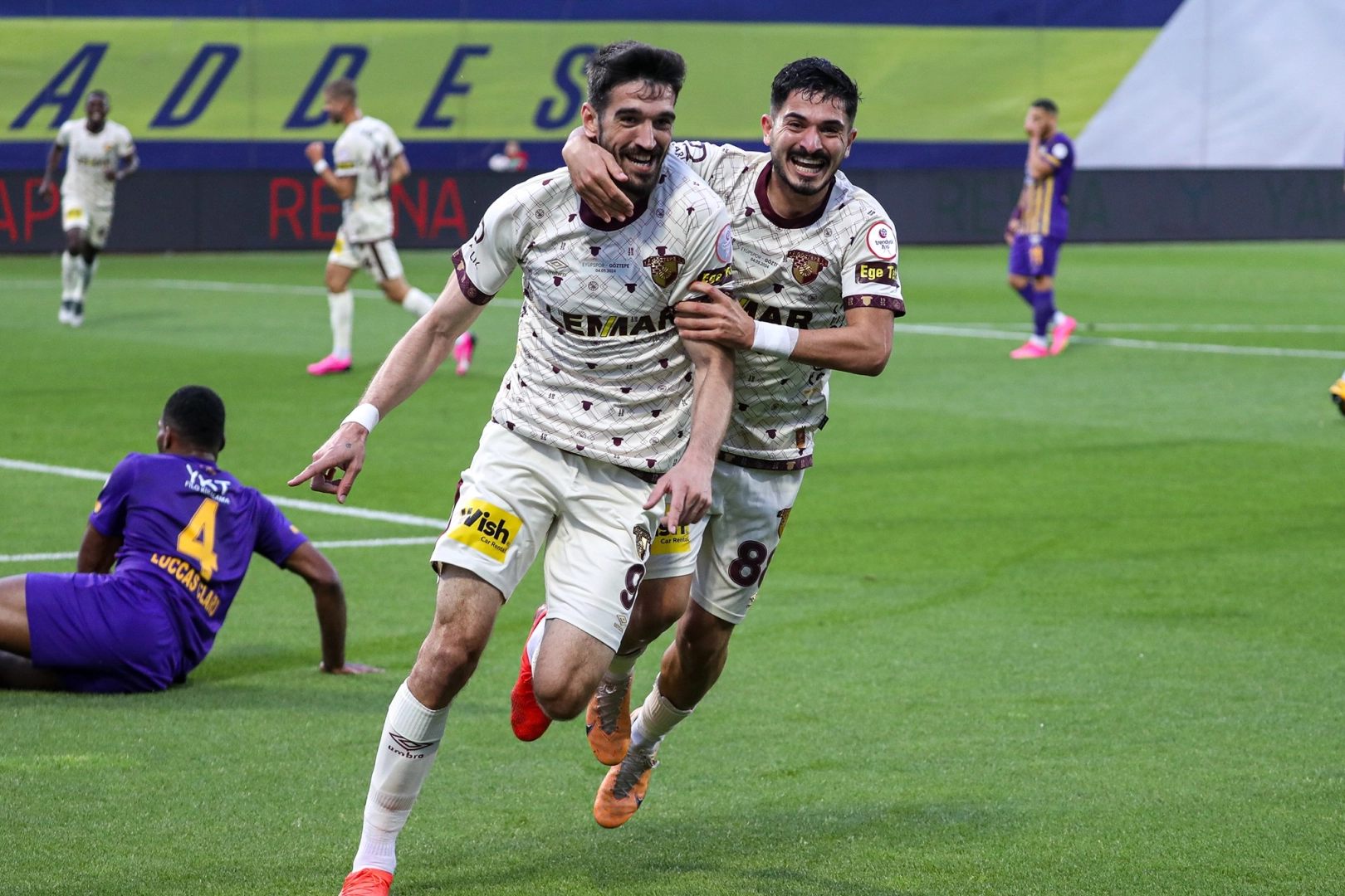 Göztepe, Eyüpspor'u iki maçta da yendi haberinin görseli