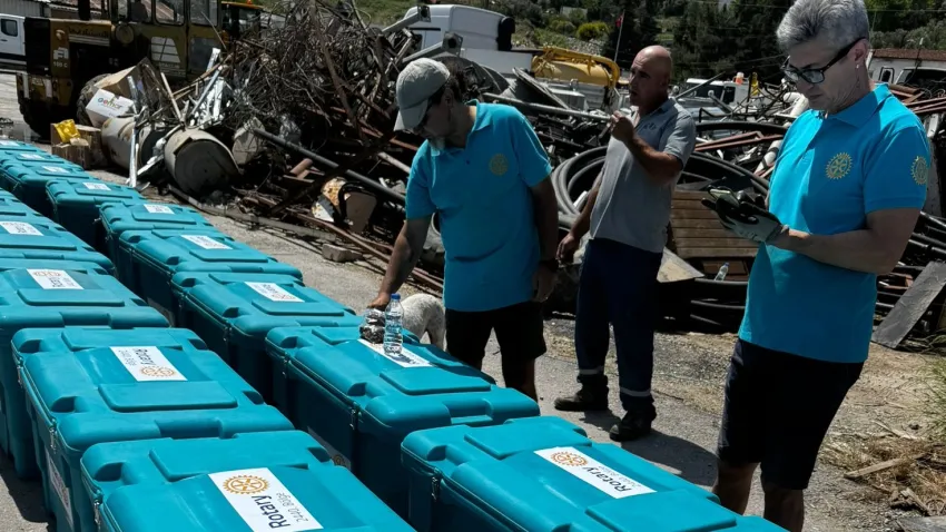 Rotary 2440, 100 deprem kiti hazırlandı