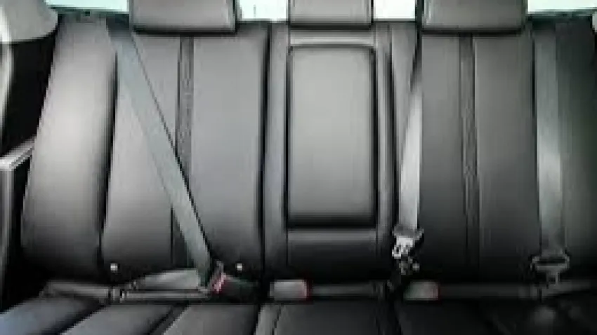 Uzmanları uyardı! Arka koltukta takılı kemer ölümleri yüzde 75 azaltıyor haberinin görseli