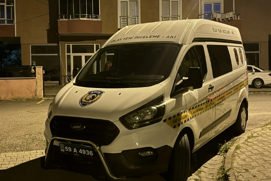 Şüpheli ölüm: Biri çocuk 3 kişi evde ölü bulundu! haberinin görseli