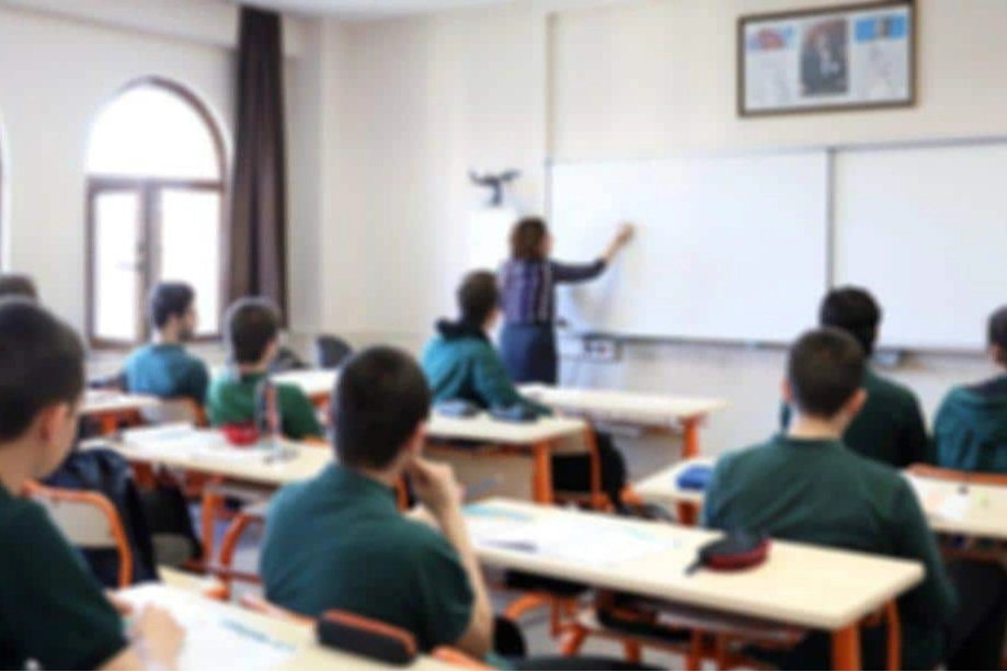MEB açıkladı: Yarın okullar tatil mi? haberinin görseli