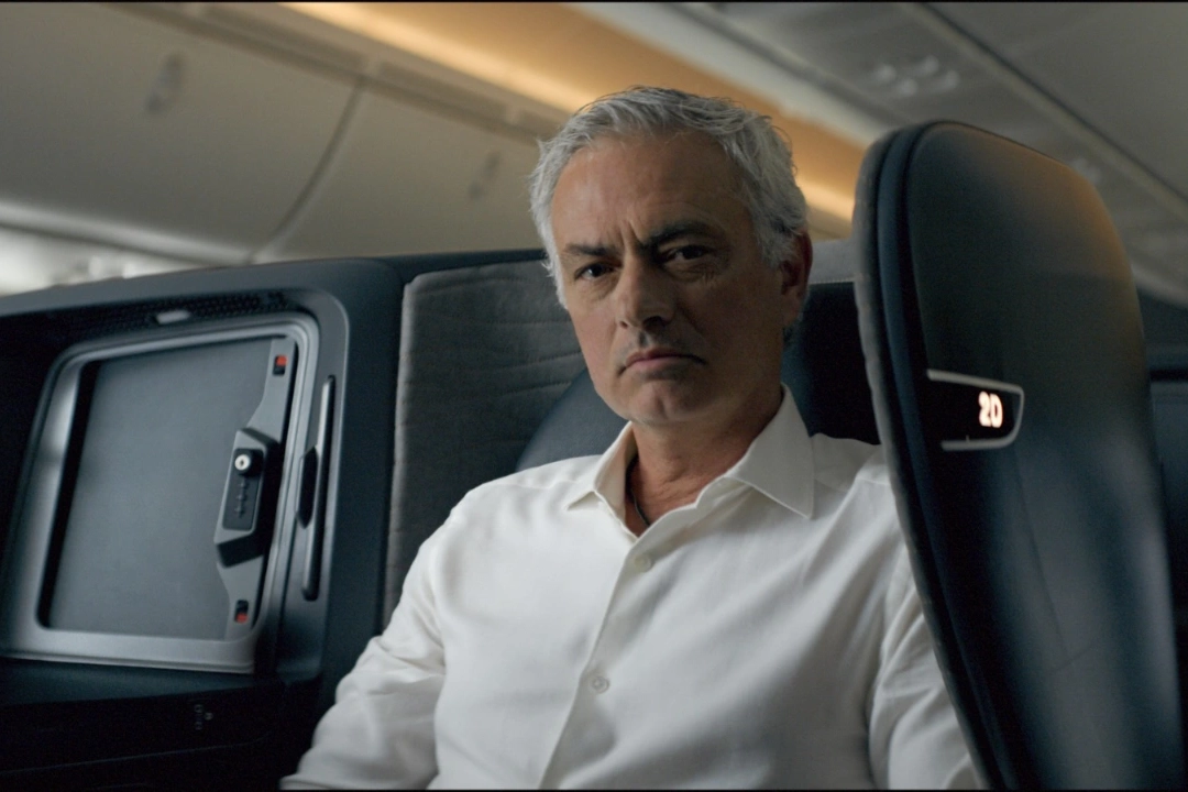 THY reklam filminde ünlü teknik direktör Jose Mourinho'yu ağırladı: İzleyenler hayran kaldı haberinin görseli