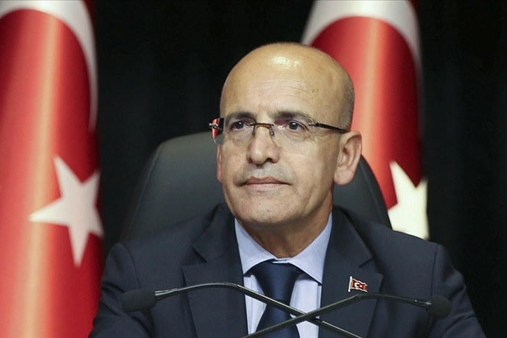 Bakan Şimşek: Nihai amacımız sürdürülebilir yüksek büyüme! haberinin görseli