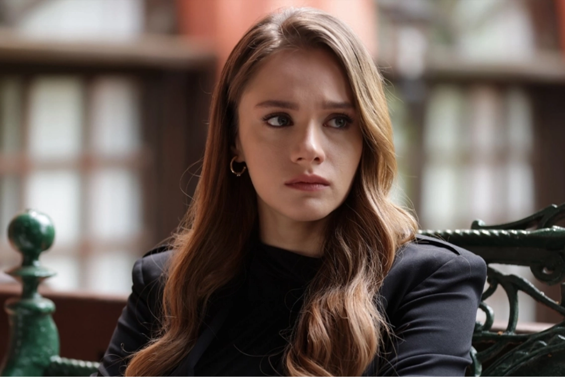 Hudutsuz Sevda 32. Bölüm Fragmanı Yayınlandı! Bu hafta neler olacak? haberinin görseli
