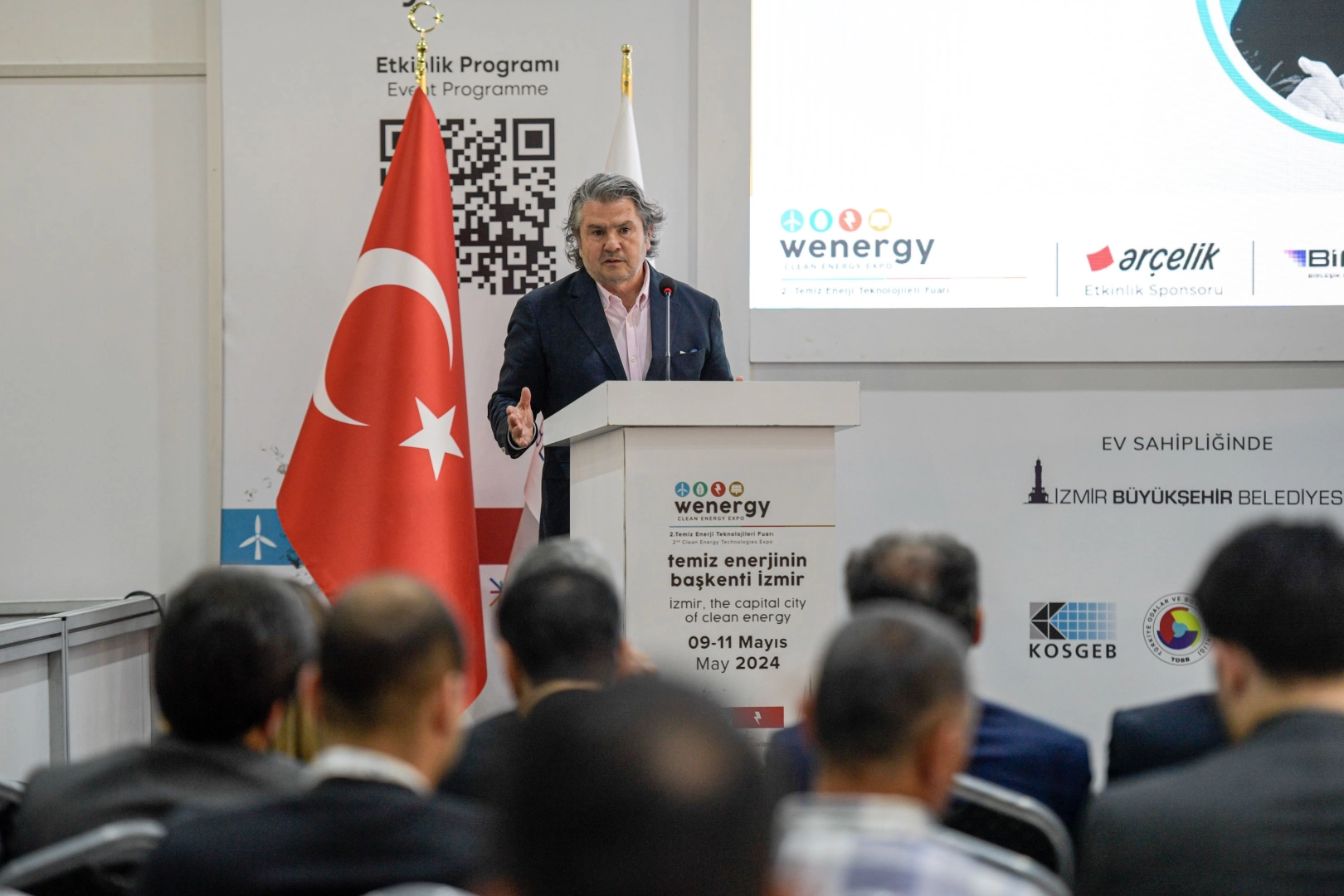 Londra Enerji Kulübü Başkanı Öğütçü: Önemli olan sürdürülebilir, kesintisiz enerjiyi sağlamak haberinin görseli