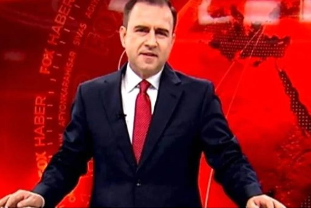 Selçuk Tepeli'den Özel'e sert tepki! haberinin görseli