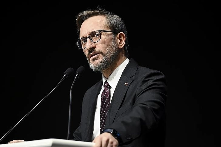 Fahrettin Altun'dan Yunanistan'a dostluk mesajı