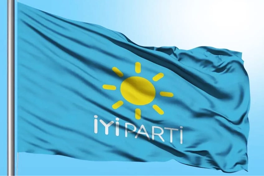 İYİ Parti’de olağanüstü kurultay sonrası kan kaybı devam ediyor! haberinin görseli