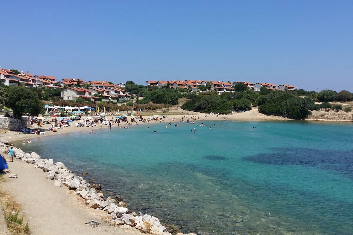 Çeşme'nin huzurlu adresi: Dalyan Kocakarı Plajı'nın büyüleyici dokusu