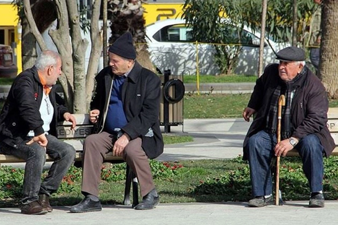 Emekli açlık sınavında! haberinin görseli