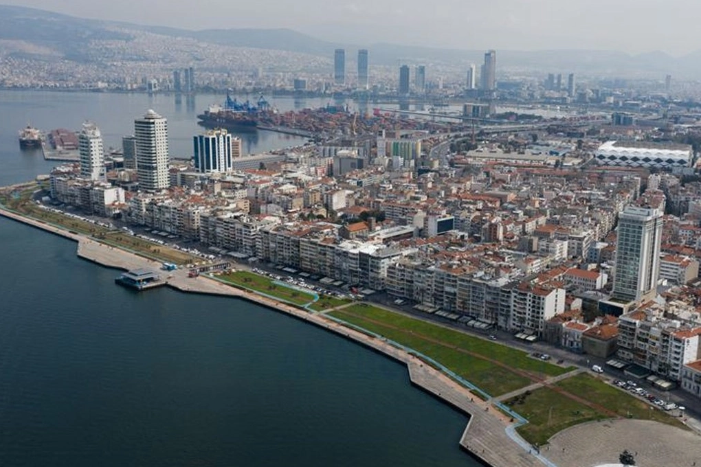 20 Mayıs  İzmir hava durumu | İzmir için bugün hava nasıl? haberinin görseli