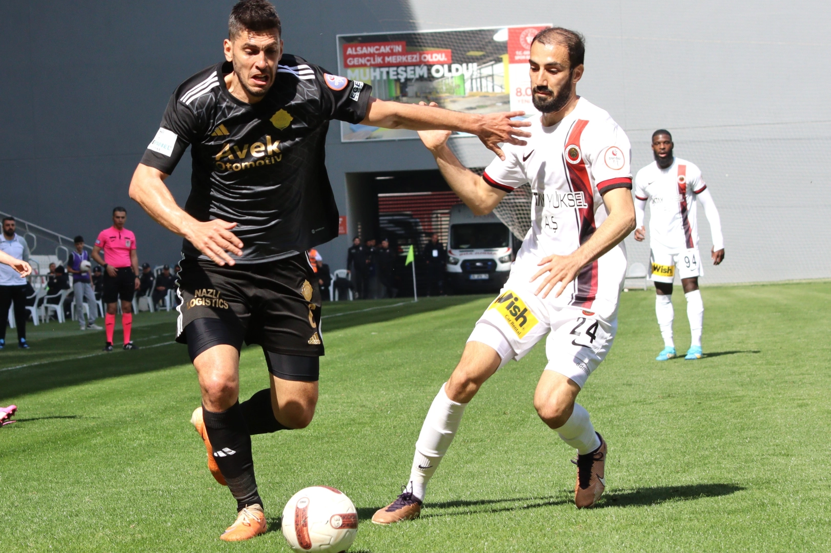 Altay’da Ceyhun ve Özgür takımdan ayrılmayacak