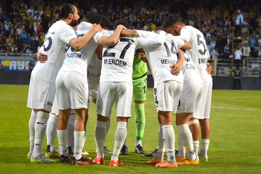 Bucaspor 1928’den açıklama: Transfer yasağımız yok haberinin görseli